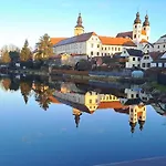 U Jarošů Apartman
