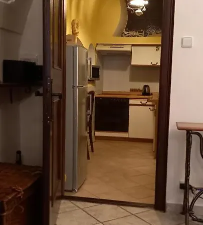 U Jarosu Lägenhet
